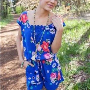 Matilda Jane Women’s Medium Blue Floral Romper
